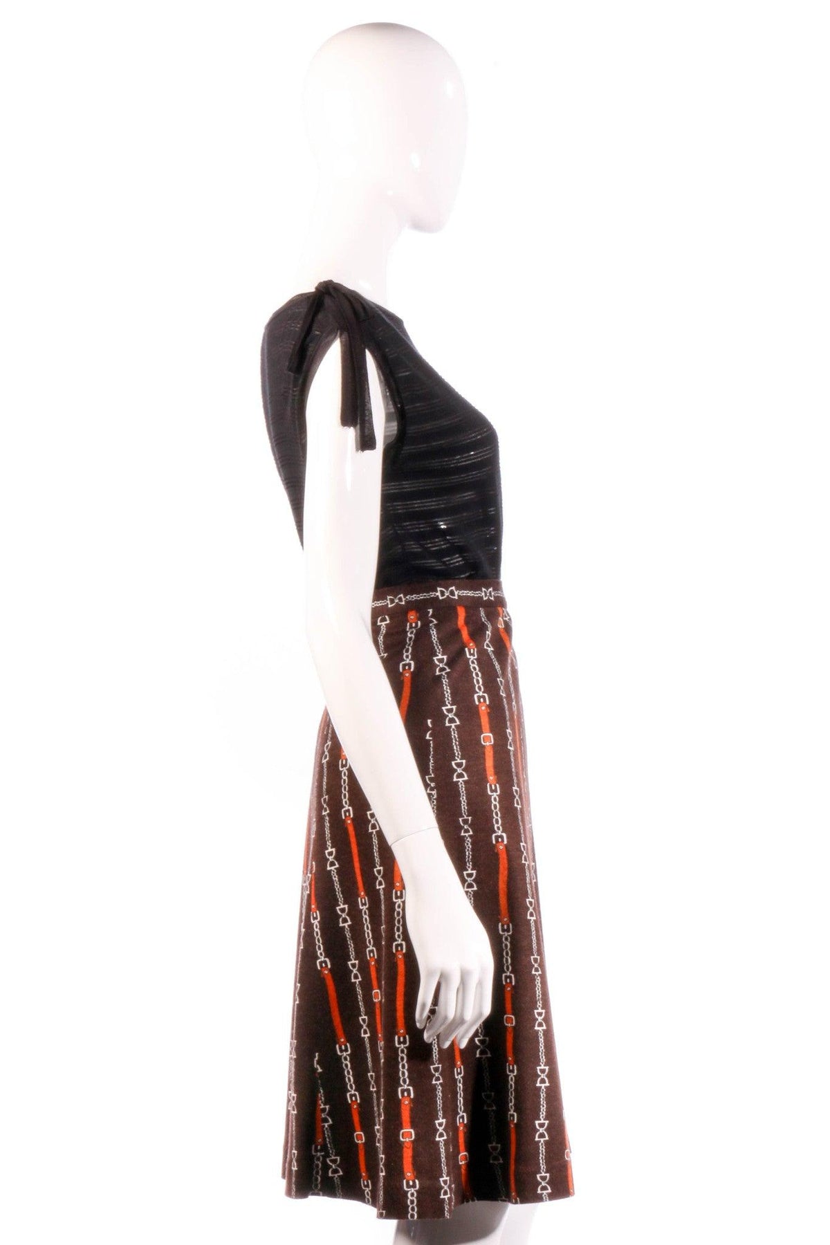 Brown skirt with chain print side