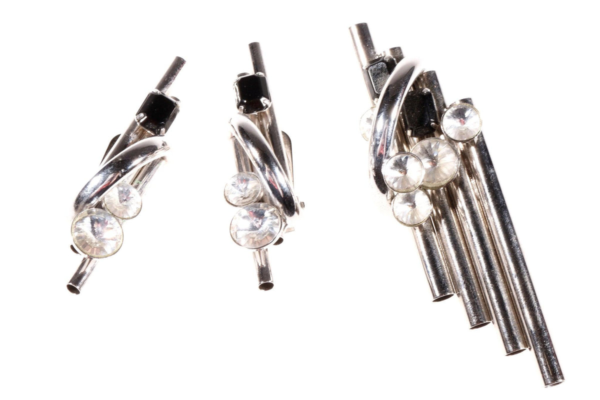 Broach and earring set