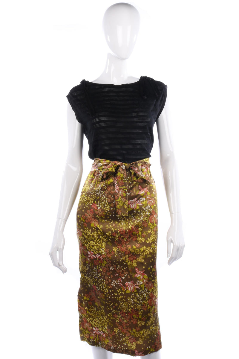 Beautiful floral yellow, bronze and khaki silk skirt size M/L - Ava & Iva
