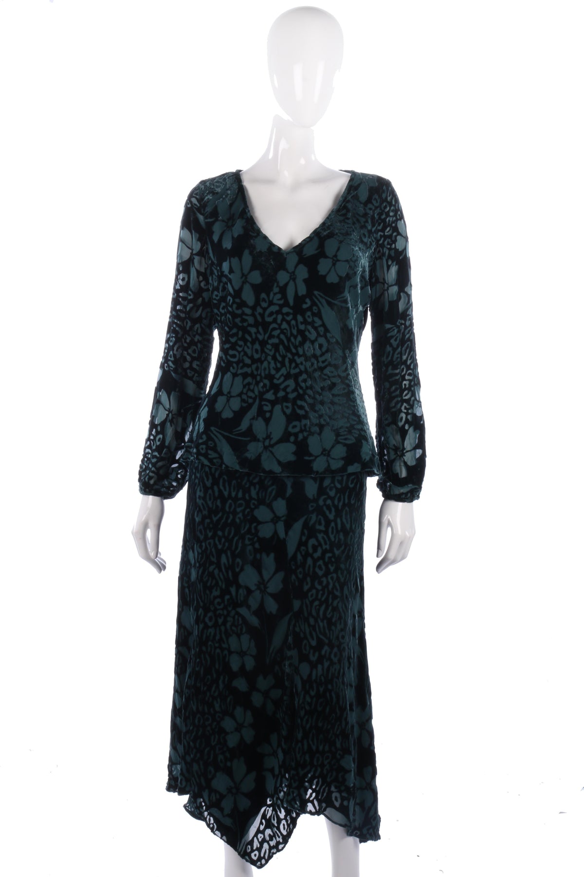 August Silk green velvet top and skirt - Ava & Iva