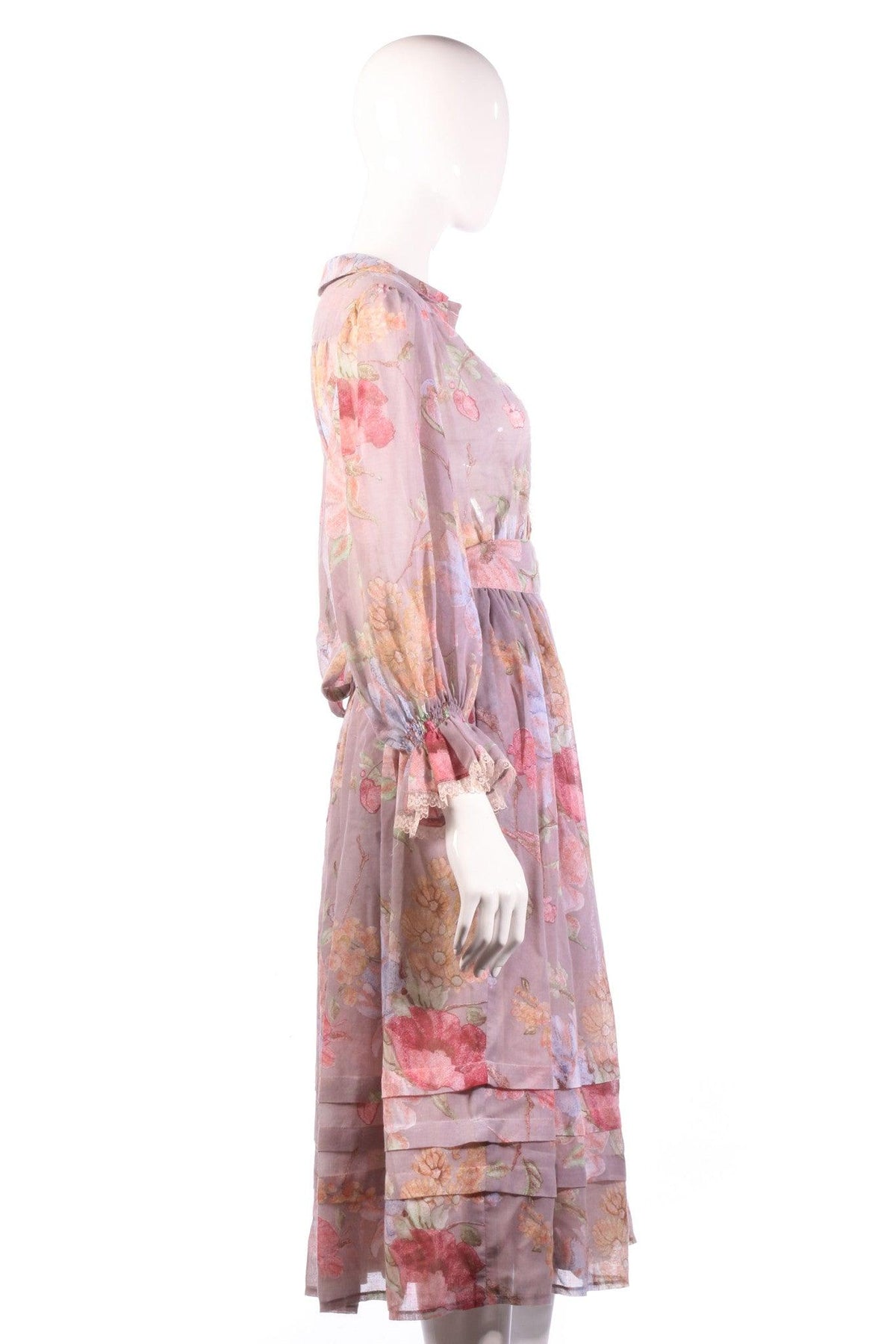 Cassis purple floral dress size 10  side