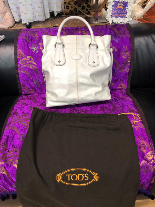 Tod's white patent leather large shopper - Ava & Iva