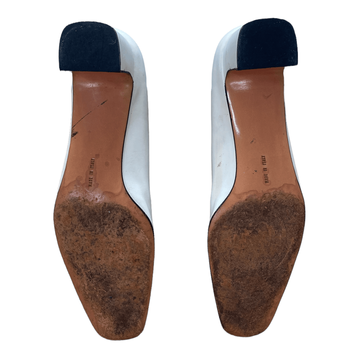 Ferragamo Leather Court Shoes White UK 7.5 EU 40 - Ava & Iva