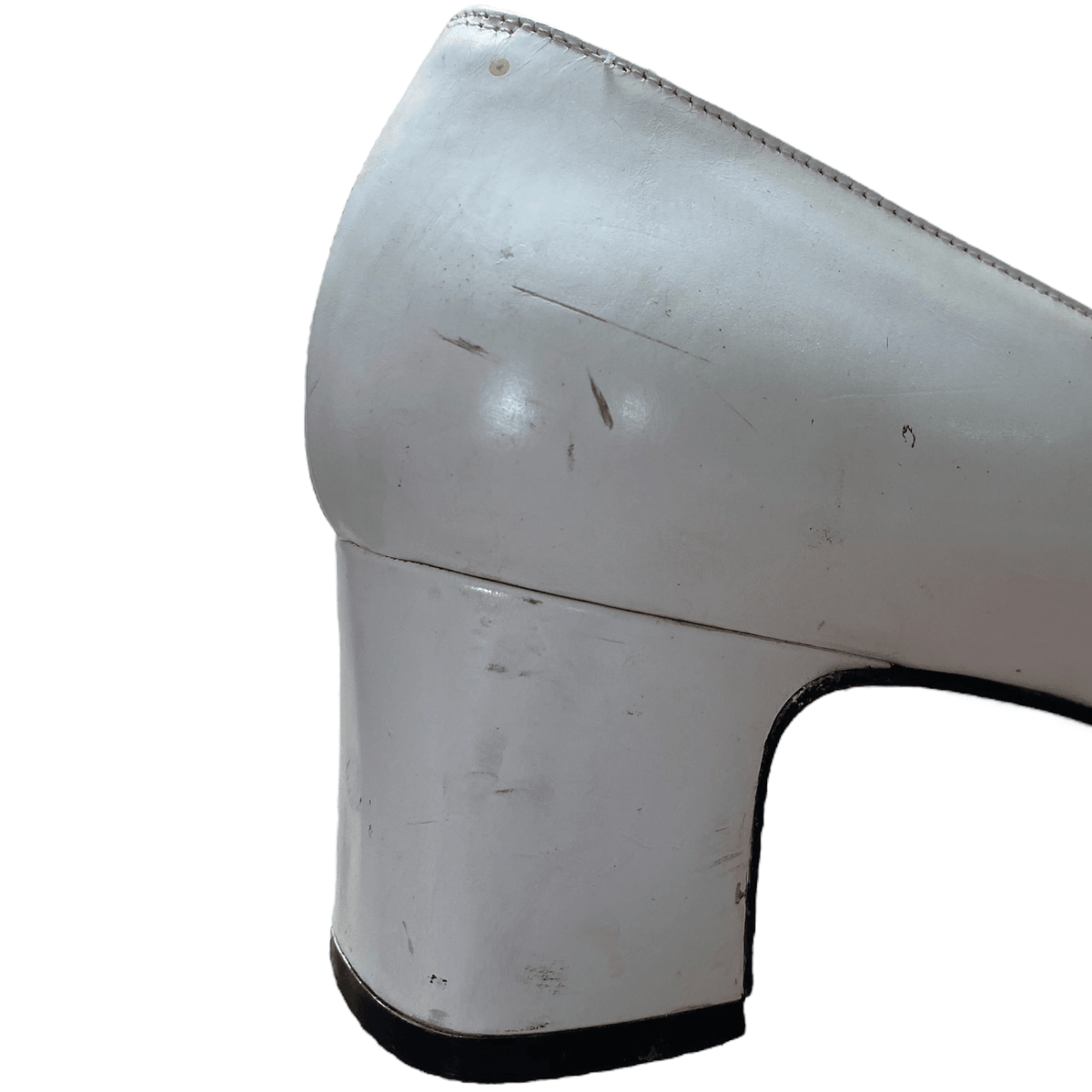 Ferragamo Leather Court Shoes White UK 7.5 EU 40 - Ava & Iva