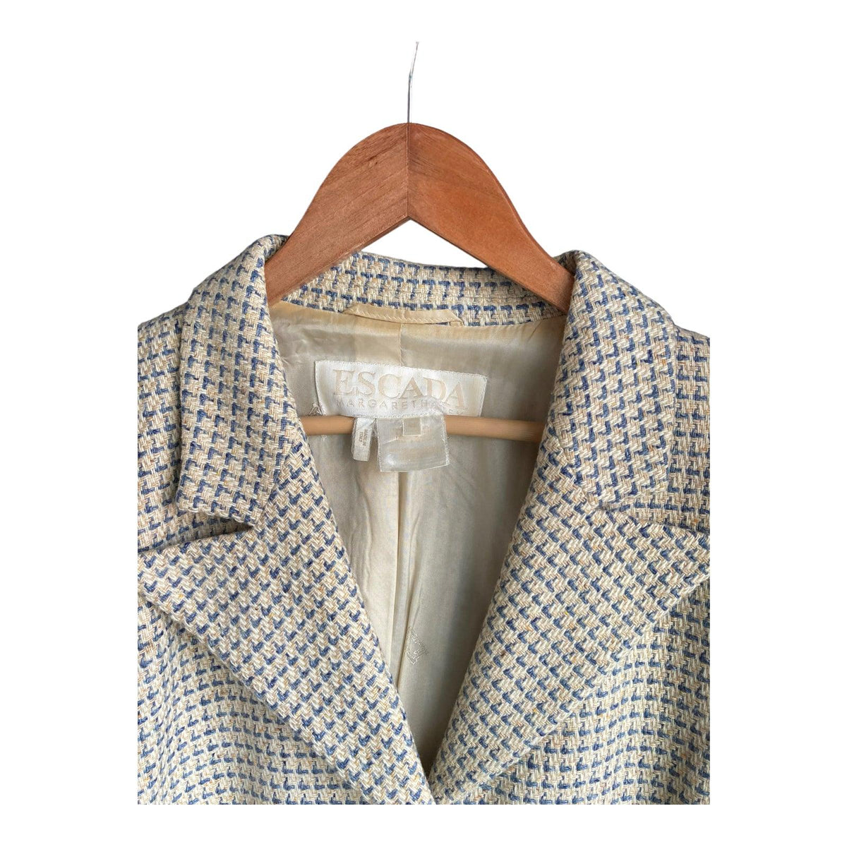 Escada Cashmere Cream & Grey Long Sleeved Jacket UK Size 10 - Ava & Iva