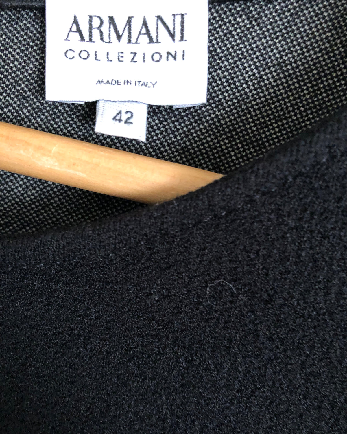 Armani Collezioni Stretch Wool Crepe Short Sleeve T-Shirt Dress Black UK Size 10 - Ava & Iva