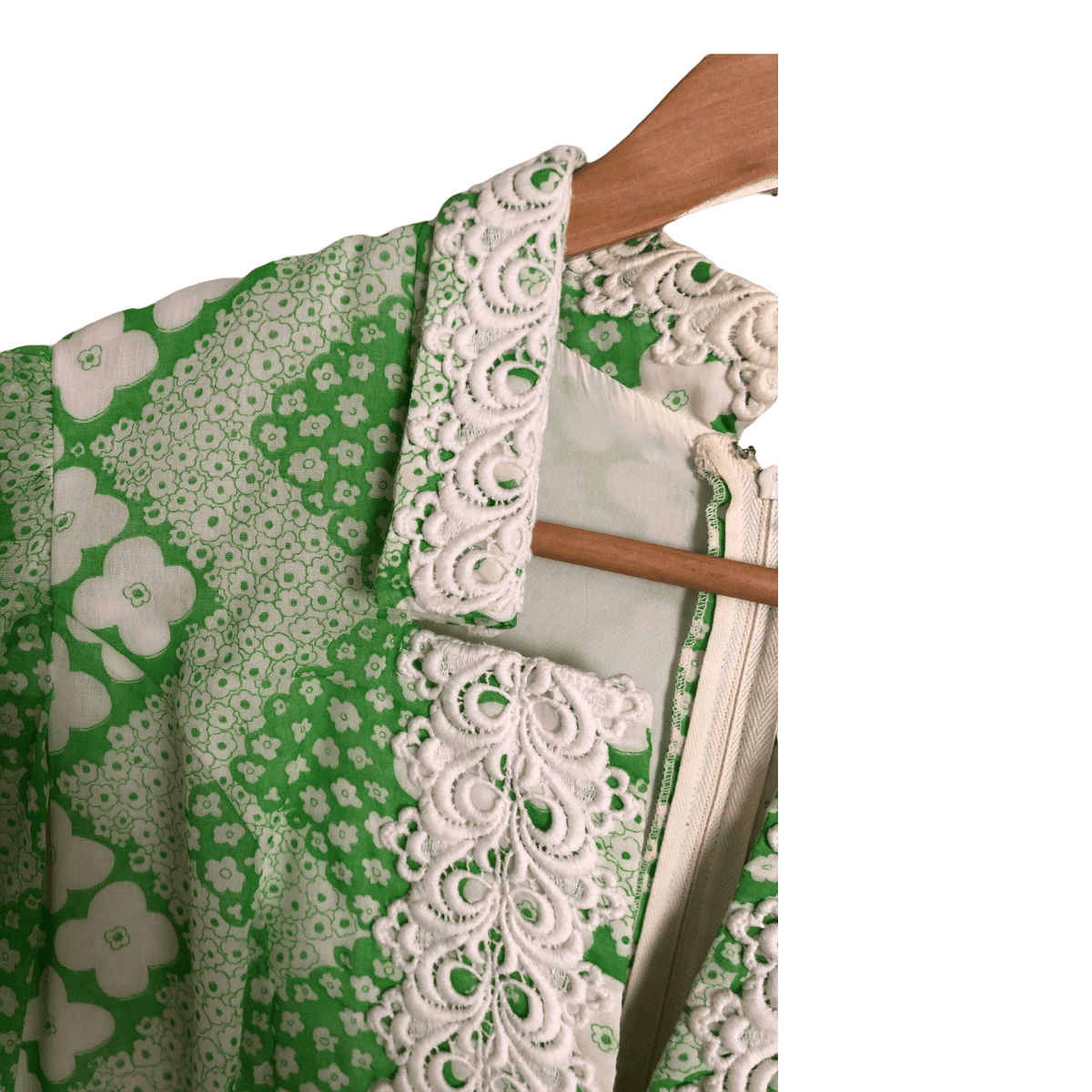 Susan Small Vintage Cotton Long Sleeve Maxi Shirt Dress Lime Green w/ White Lace Floral Print UK Size 10-12 - Ava & Iva