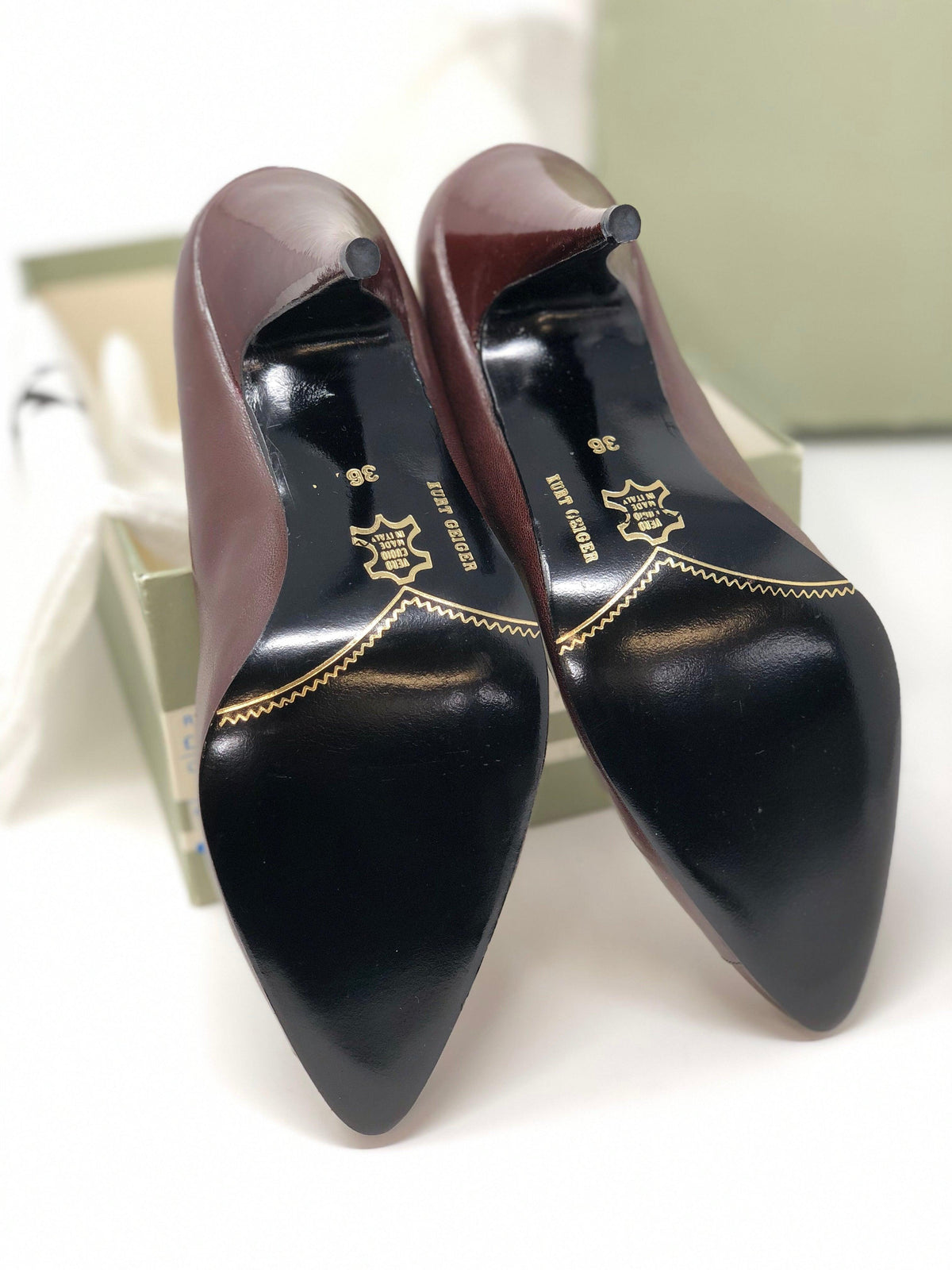 Kurt Geiger Court Shoes Leather Brown UK 3.5 - Ava & Iva