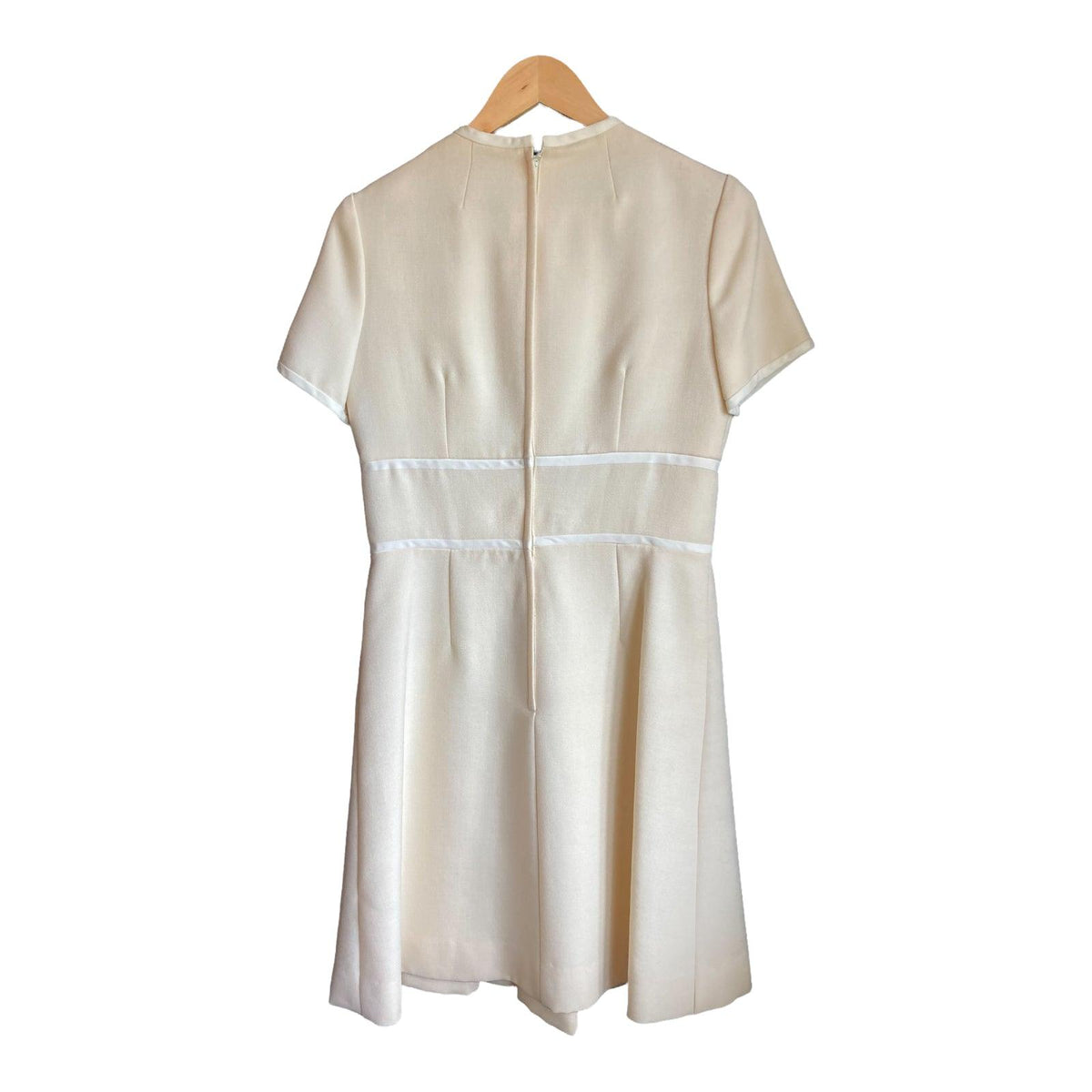 Rembrandt Original Wool Cream Short Sleeve Dress UK Size 14 - Ava & Iva