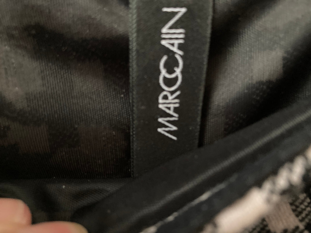 Marccain Black & White Patterned Straight Skirt UK Size 10 - Ava & Iva