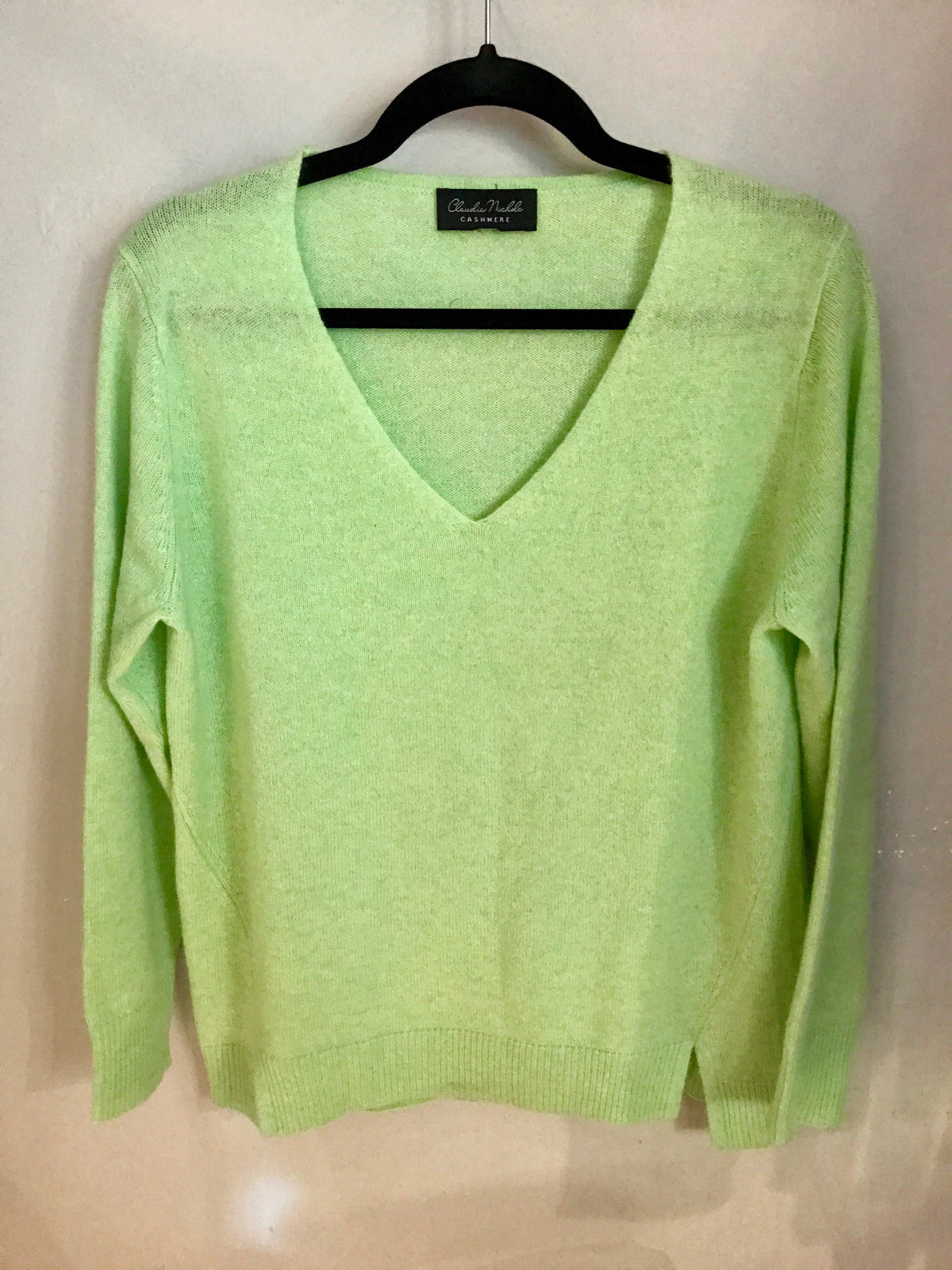 Claudia Nichole Pistachio Green cashmere Jumper (L) - Ava & Iva