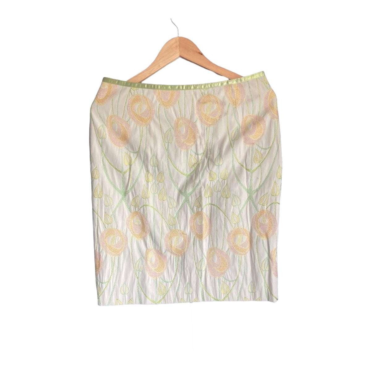 Hexeline Cream Patterned Skirt Suit UK Size 14 - Ava & Iva