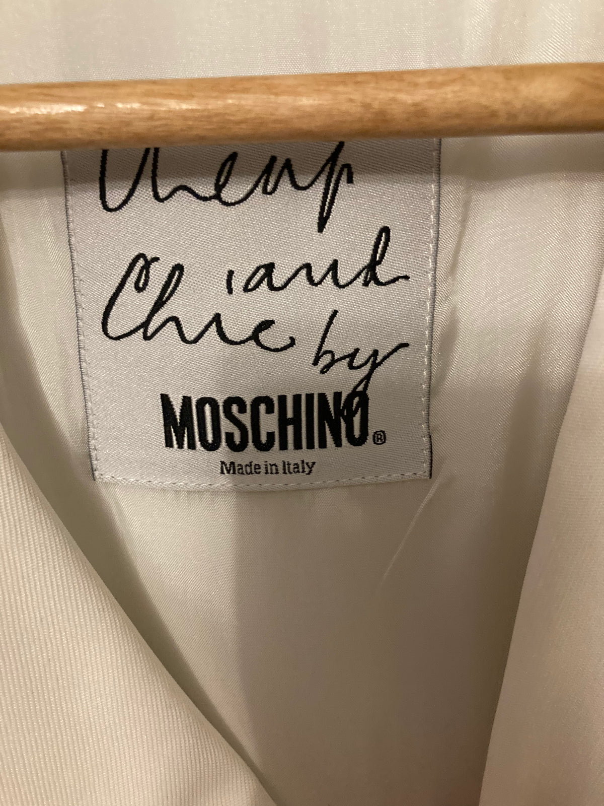 Moschino White Short Sleeved Coat Dress Uk Size 12 - Ava & Iva