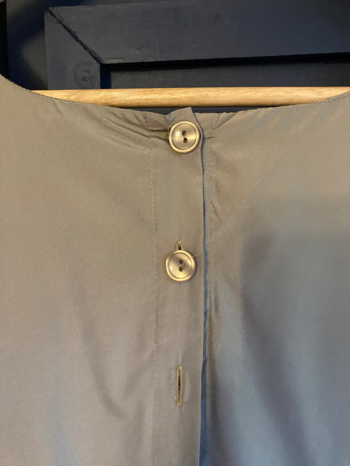 Lilith Matt Gold Capped Sleeved Empire Style Dress Size 40 UK Size Medium - Ava & Iva