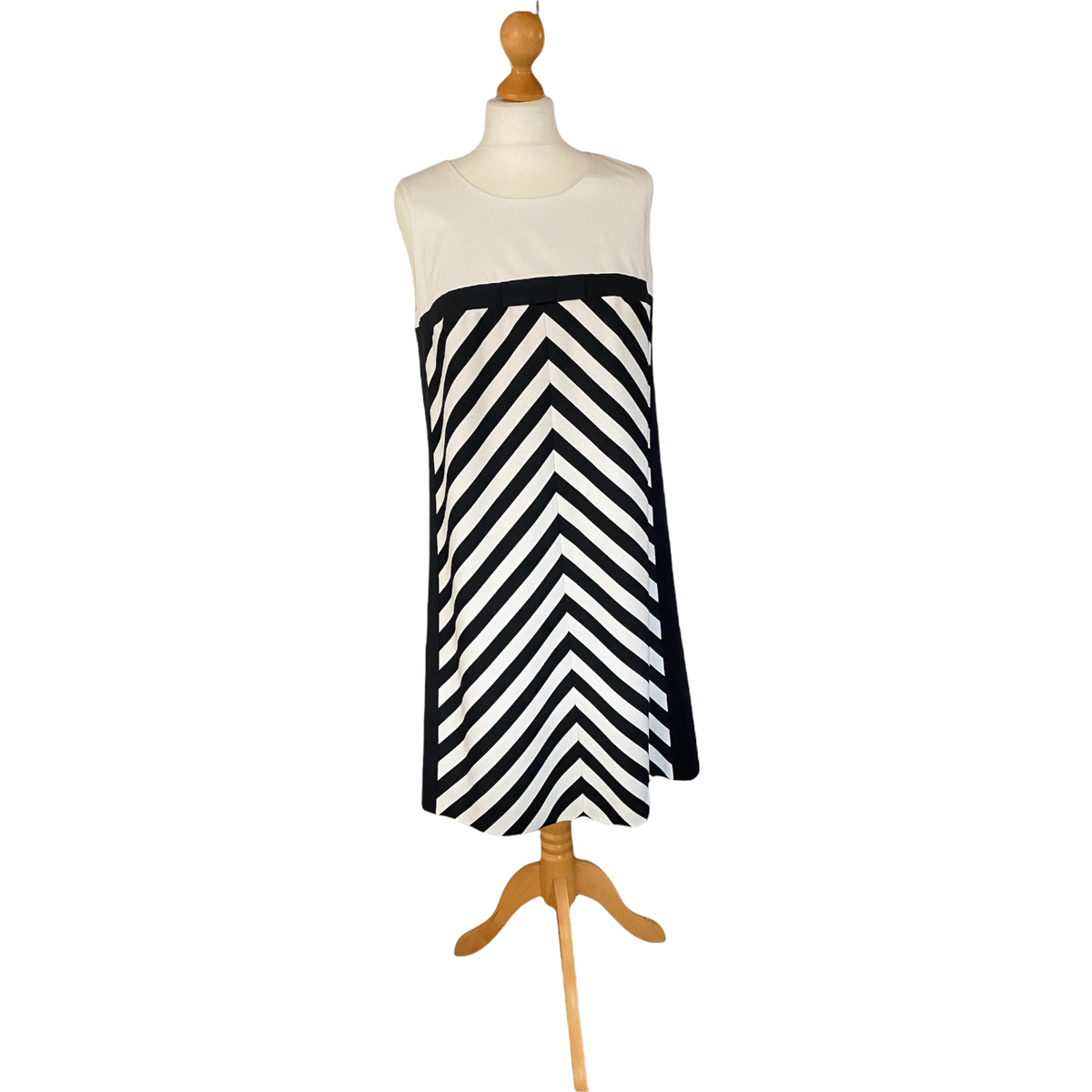 Weill Dress and Matching Jacket Black While Stripe with Floral UK Size 16 - Ava & Iva