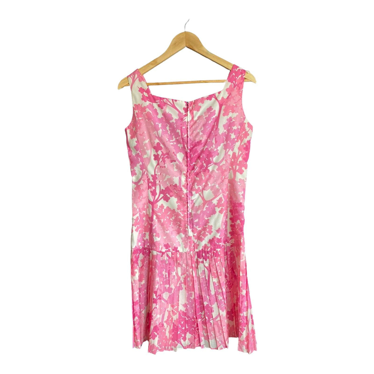 Cresta Couture Pink And White Sleeveless Dress size 36 UK Size 12 - Ava & Iva