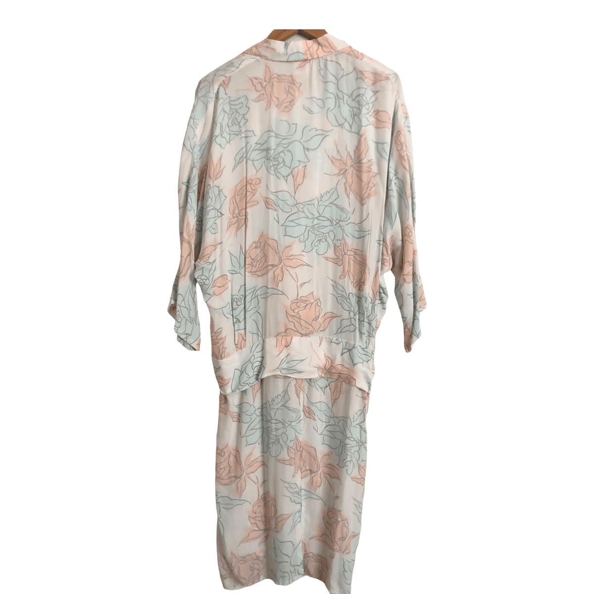 Kriss Dolman Sleeve Faux Wrap Midi Dress Pink / Light Blue Floral Print UK Size 14 - Ava & Iva