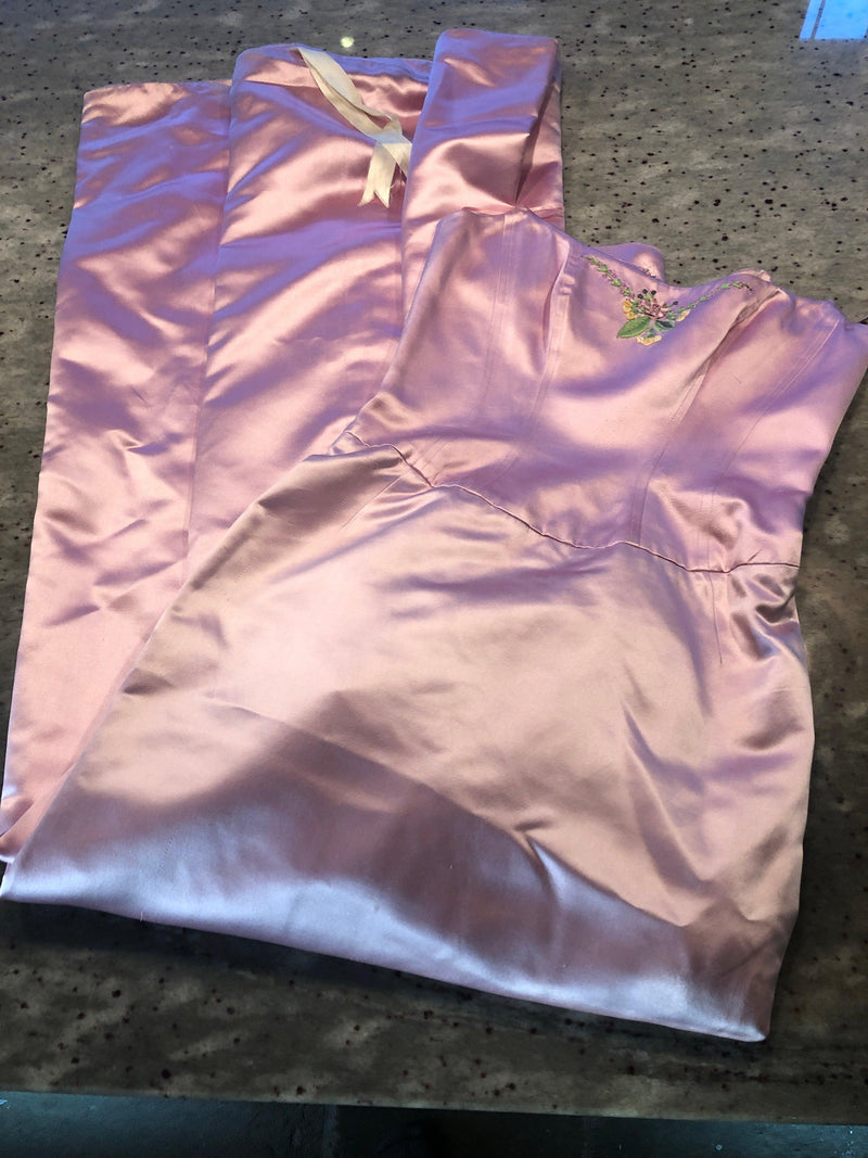 Pink silk long dress with embroidery - Ava & Iva