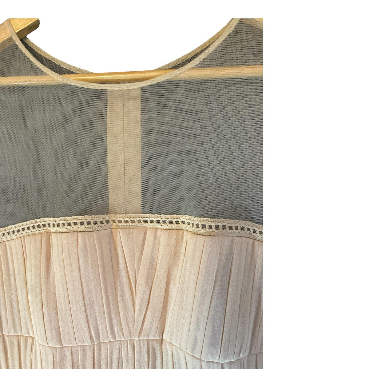 Di Alberta Ferretti Nude Cap Sleeved Dress UK Size 12 - Ava & Iva