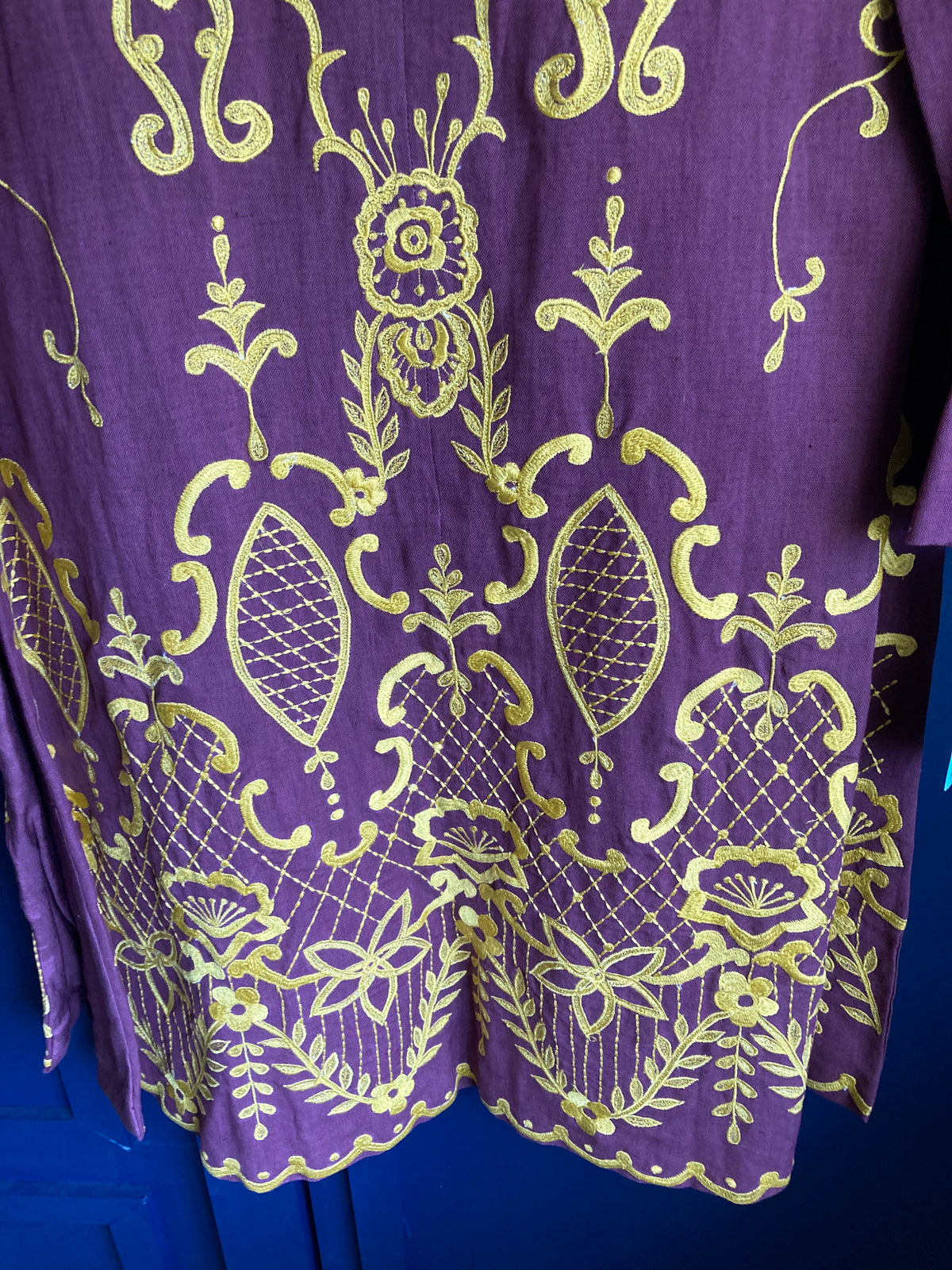 Frangipani Linen Burgundy and Gold Long Sleeved Coat UK Size Large - Ava & Iva