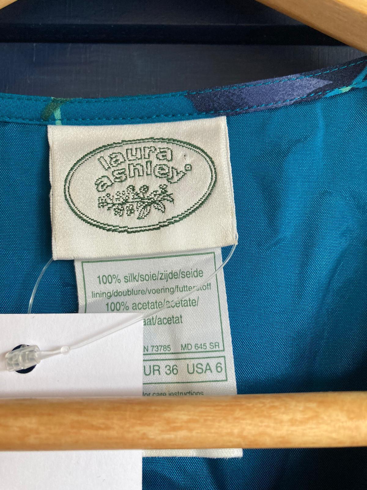 Laura Ashley Silk Jade Green Floral patterned Short Sleeved Dress UK Size 10 - Ava & Iva