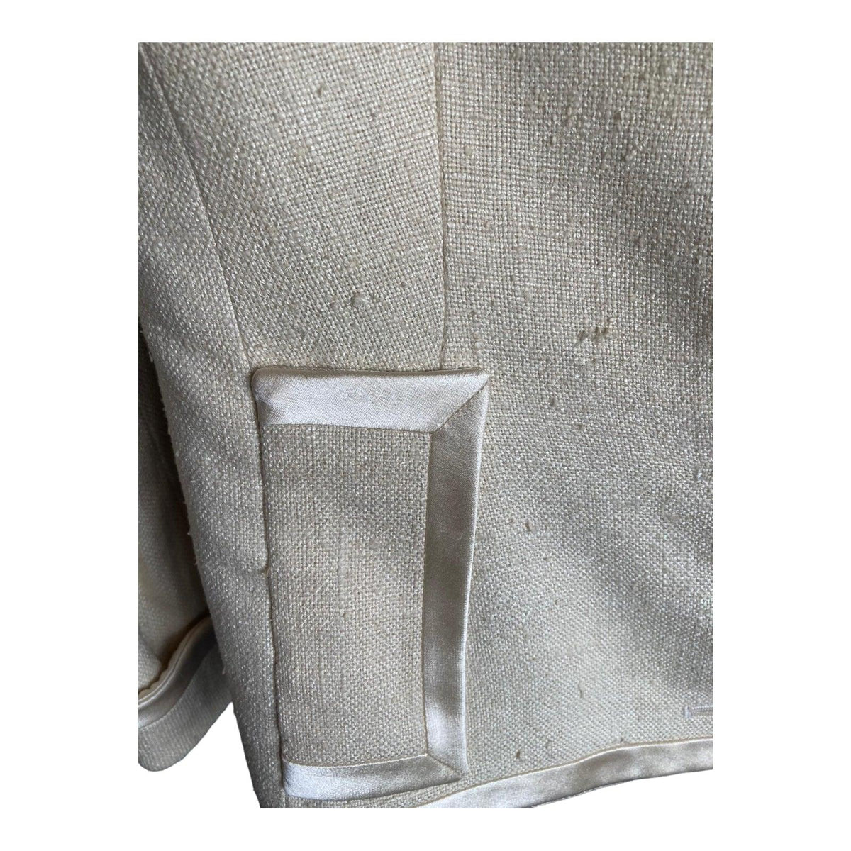 Robinson Valentine Silk Cream Skirt Suit UK Size 12 - Ava & Iva