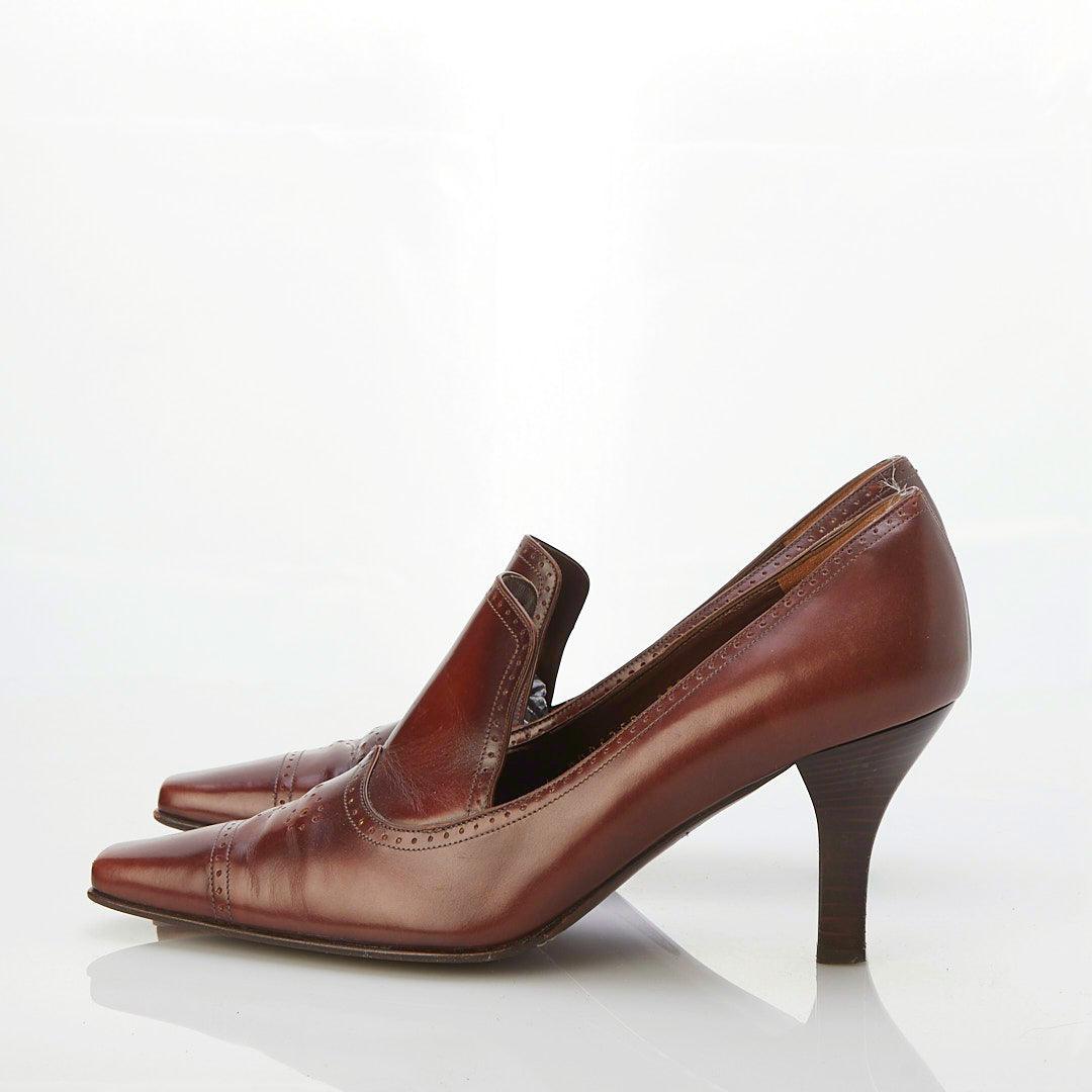 Salvatore Ferragamo Leather Brown Court Style Shoe UK Size 6.5. - Ava & Iva