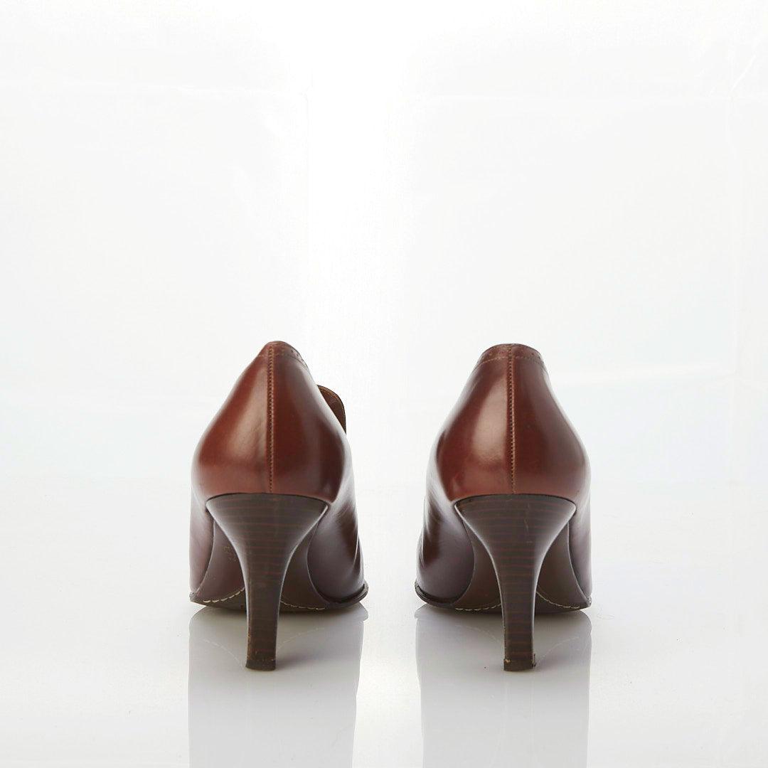 Salvatore Ferragamo Leather Brown Court Style Shoe UK Size 6.5. - Ava & Iva